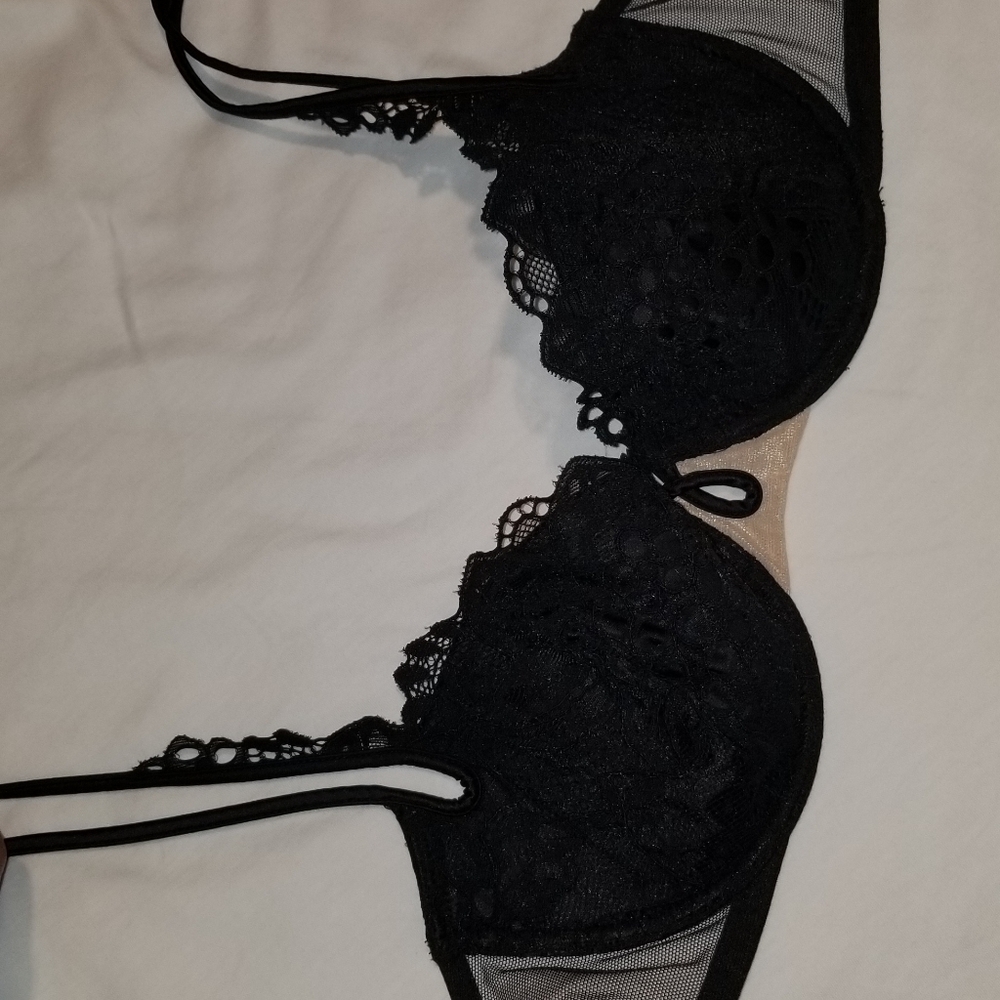 Victoria's secret bra